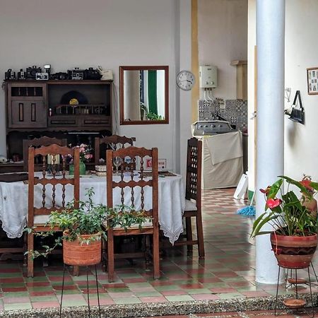 Отель Vivienda Turistica - Casa De Carola Хардин Экстерьер фото