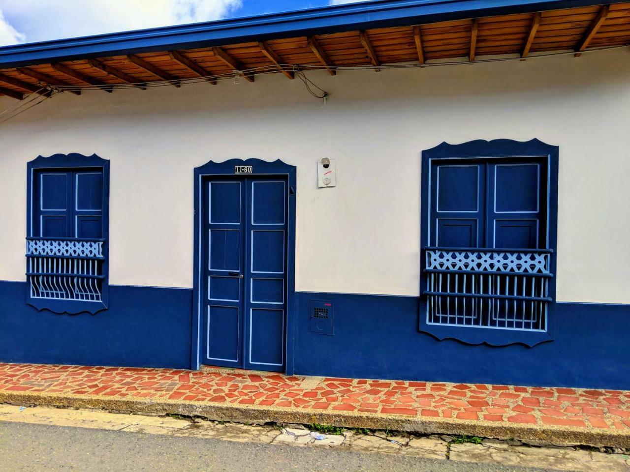 Отель Vivienda Turistica - Casa De Carola Хардин Экстерьер фото